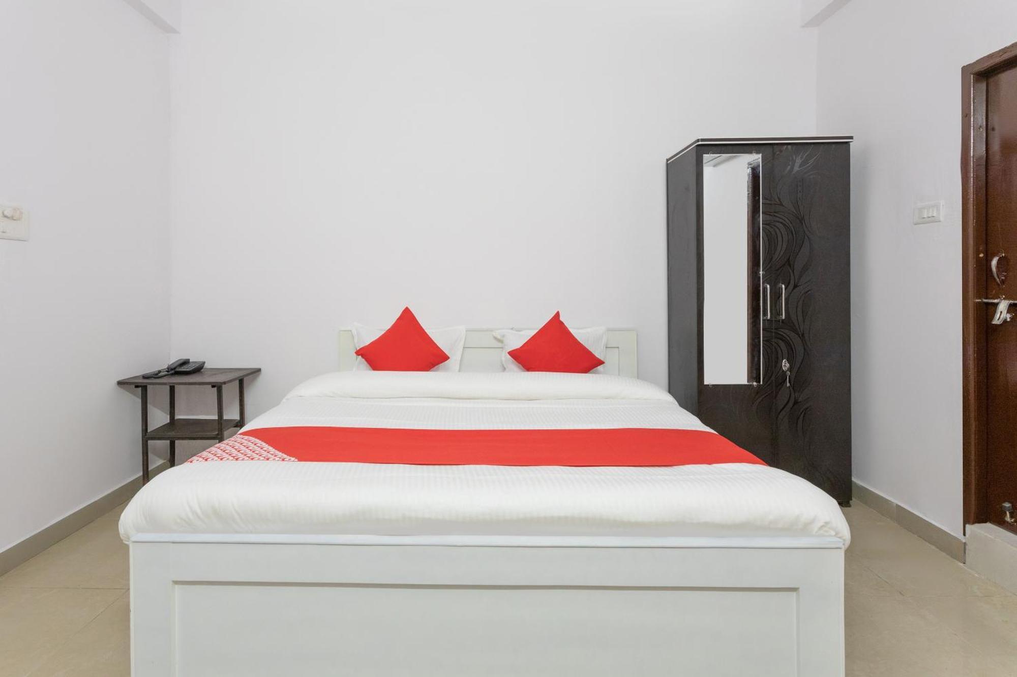 Hotel O Golden Star Bhopal Luaran gambar