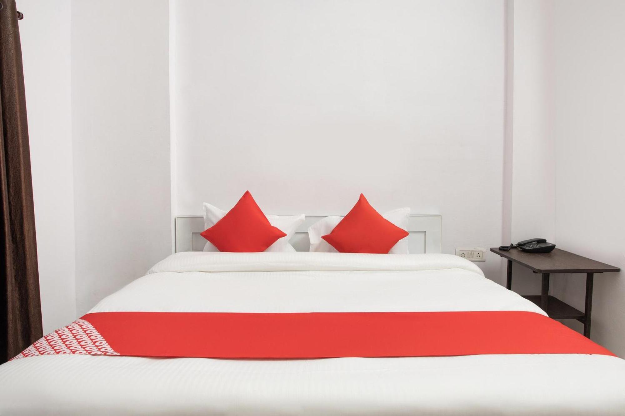 Hotel O Golden Star Bhopal Luaran gambar